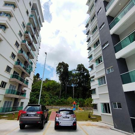 Cameron Lovely Cottage 3 Rooms ตานาห์ราตา ภายนอก รูปภาพ