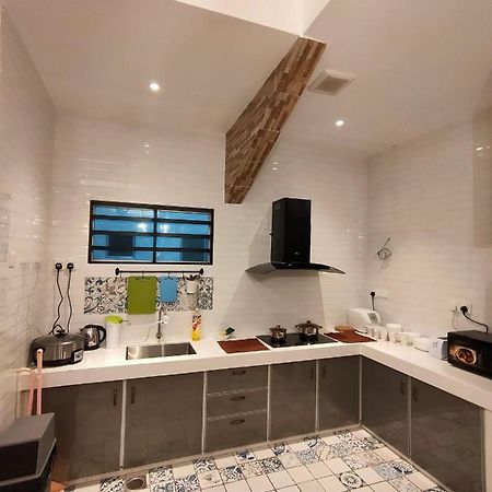 Cameron Lovely Cottage 3 Rooms ตานาห์ราตา ภายนอก รูปภาพ
