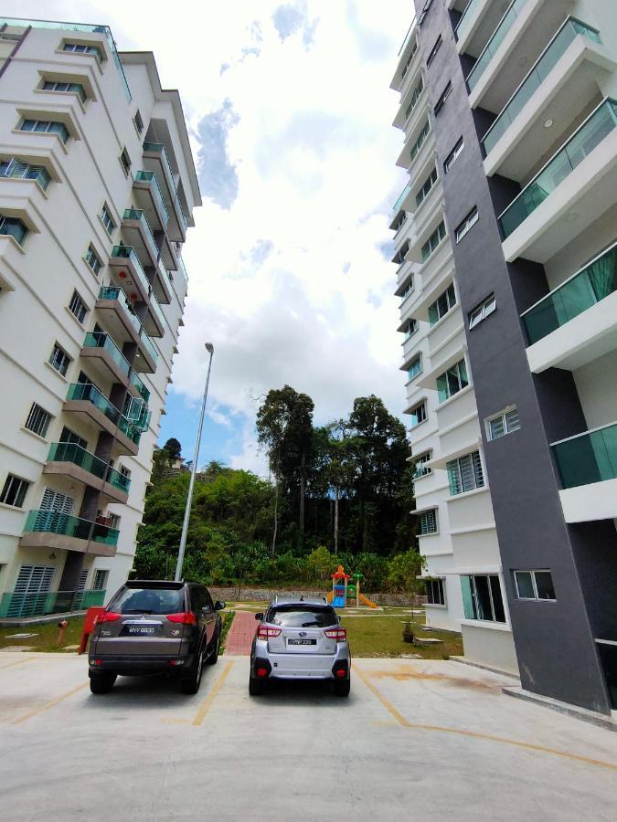 Cameron Lovely Cottage 3 Rooms ตานาห์ราตา ภายนอก รูปภาพ