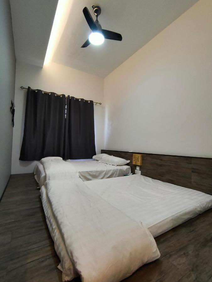 Cameron Lovely Cottage 3 Rooms ตานาห์ราตา ภายนอก รูปภาพ