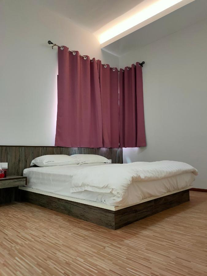 Cameron Lovely Cottage 3 Rooms ตานาห์ราตา ภายนอก รูปภาพ